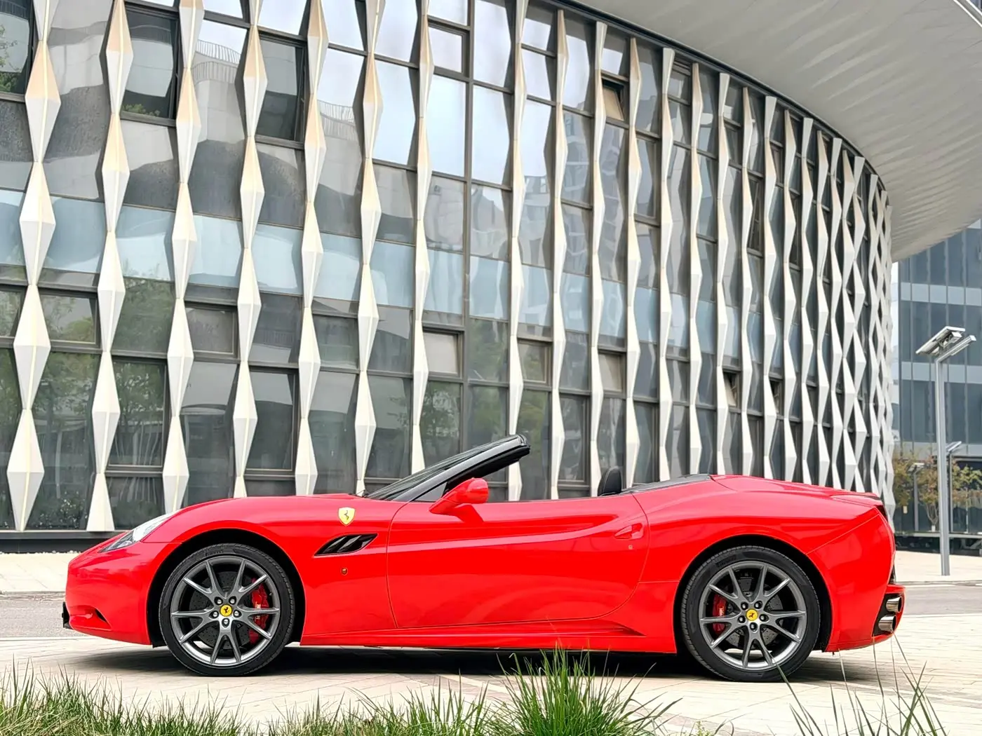 Ferrari California T 2011 — Фото 3/20
