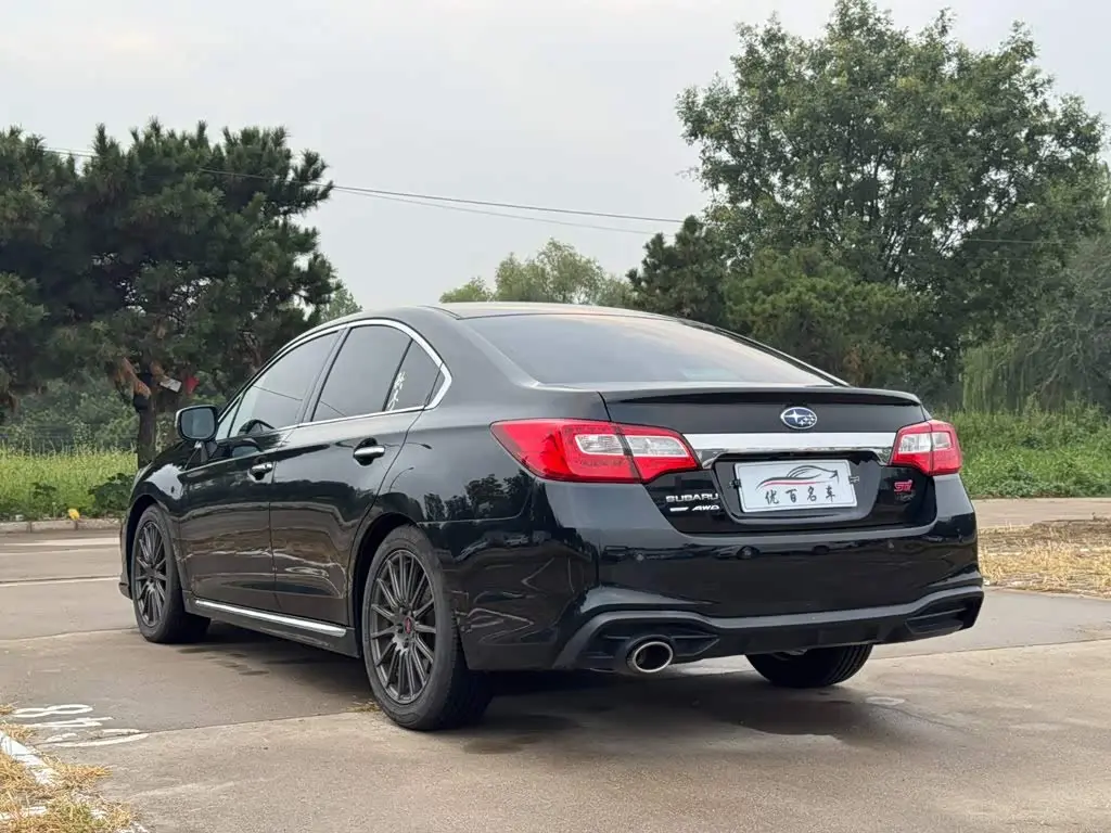 Subaru Legacy 2020 — Photo 4/20
