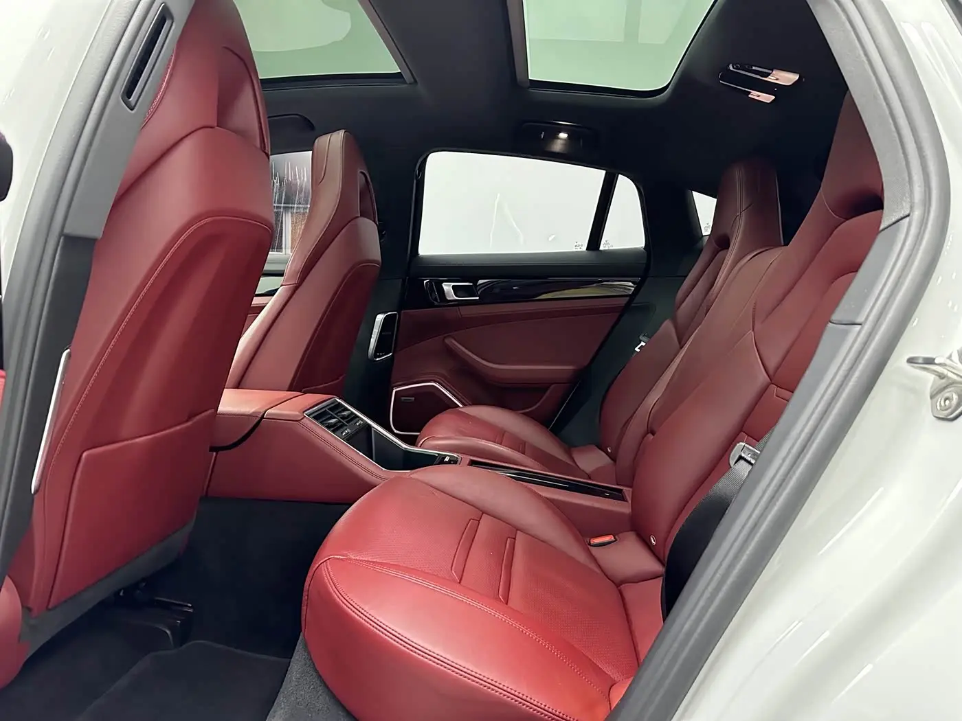 Porsche Panamera 2019 — Photo 10/20