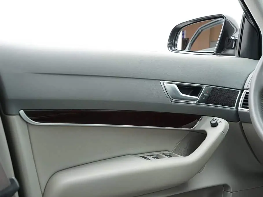 Audi A6L 2007 — Photo 19/20