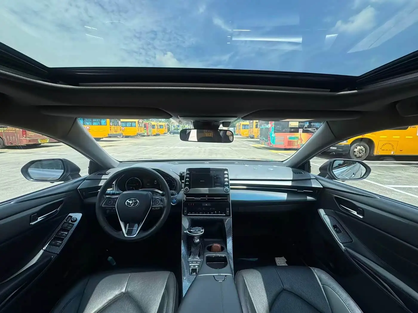 Toyota Avalon 2022 — Şəkil 6/9