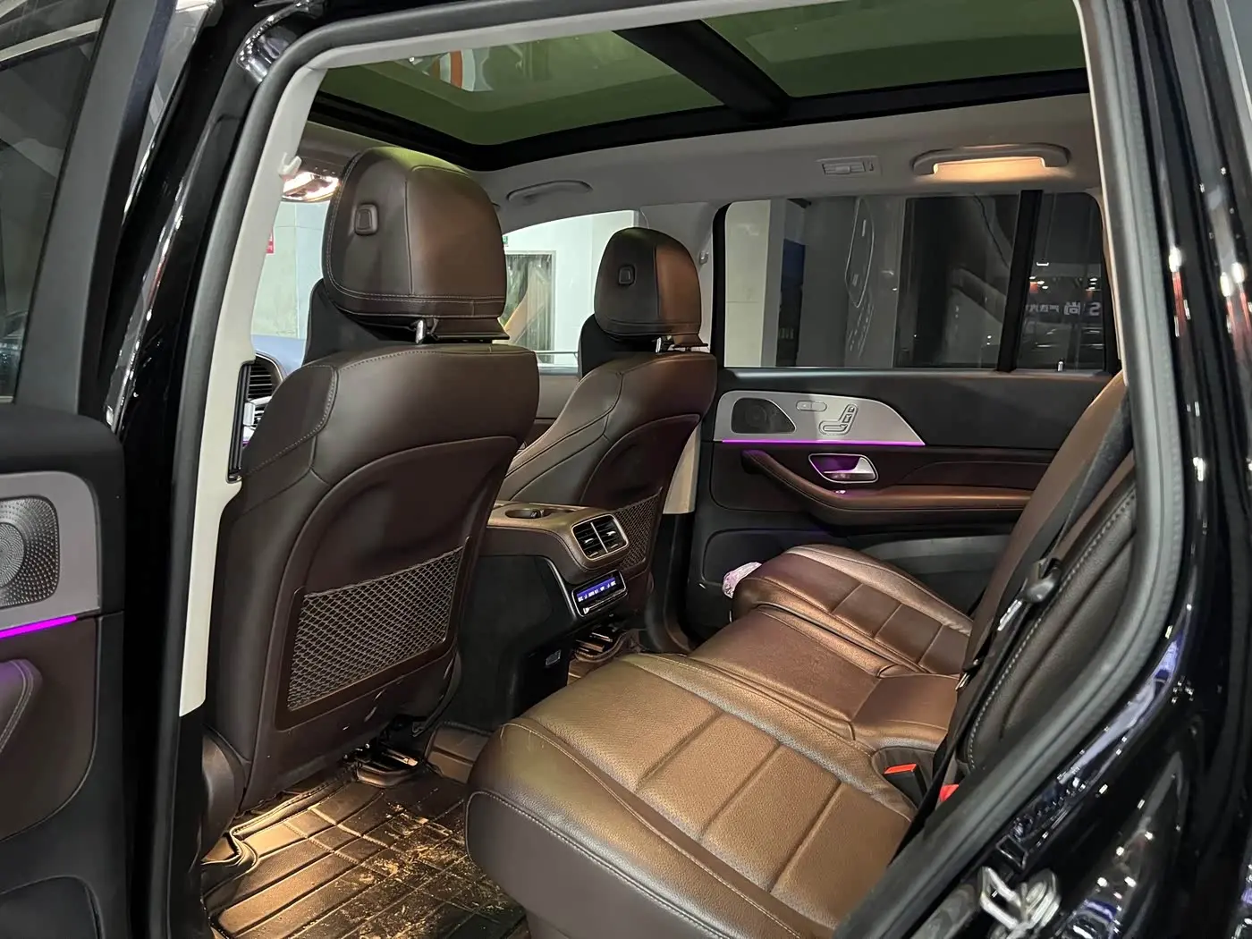 Mercedes-Benz GLS 2021 — Photo 6/9