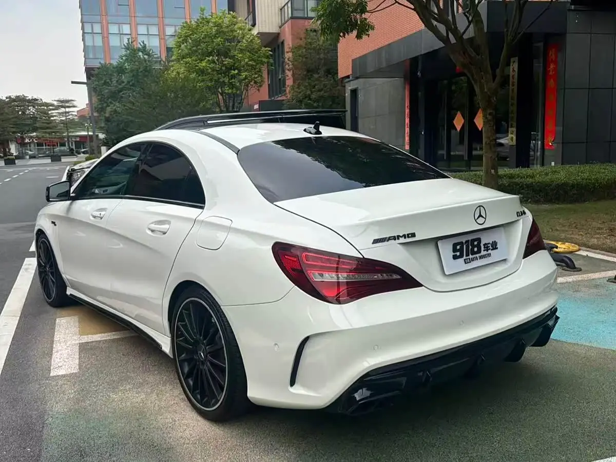 Mercedes-Benz CLA AMG 2017 — Фото 6/12