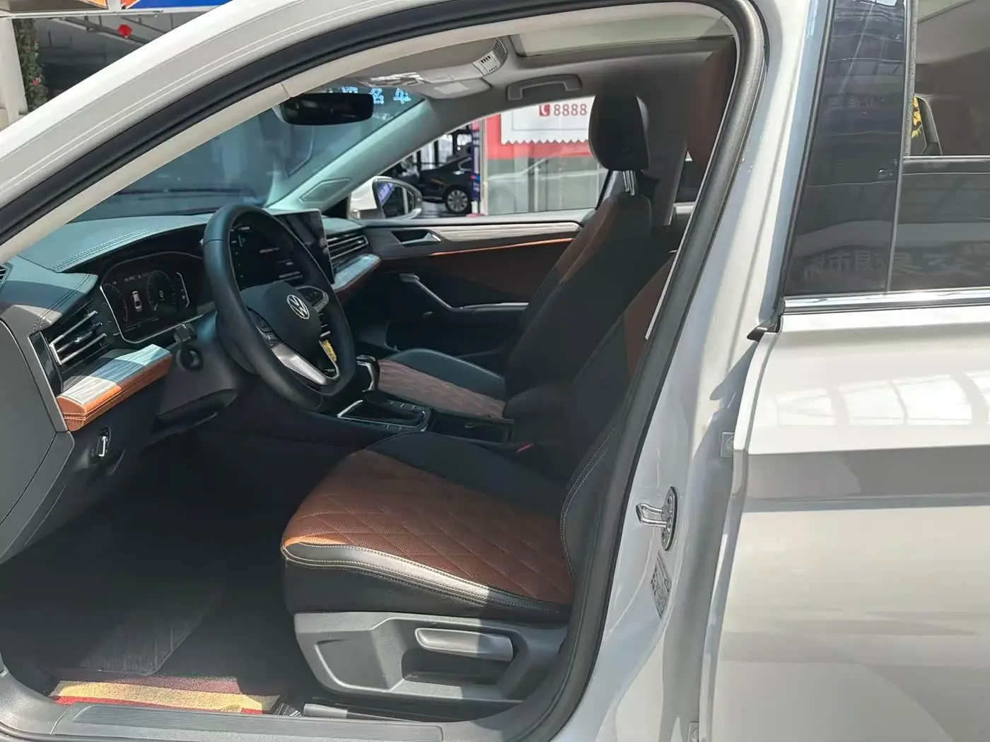 Volkswagen Sagitar 2023 — Фото 7/18