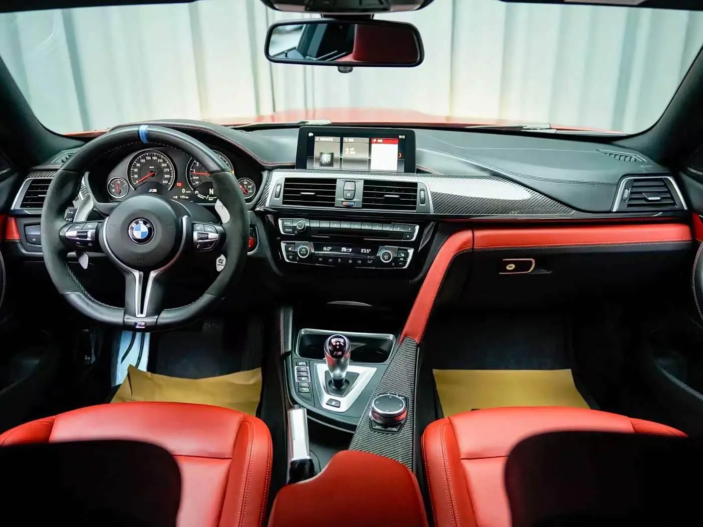BMW M4 2017 — Photo 4/15