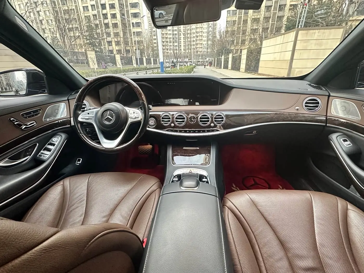Mercedes-Benz S-Class 2020 — Photo 13/17