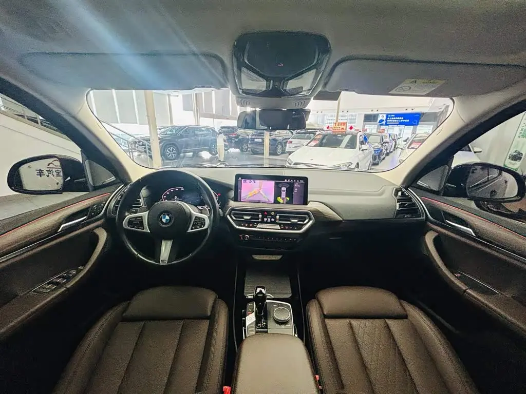 BMW X3 2022 — Photo 14/20