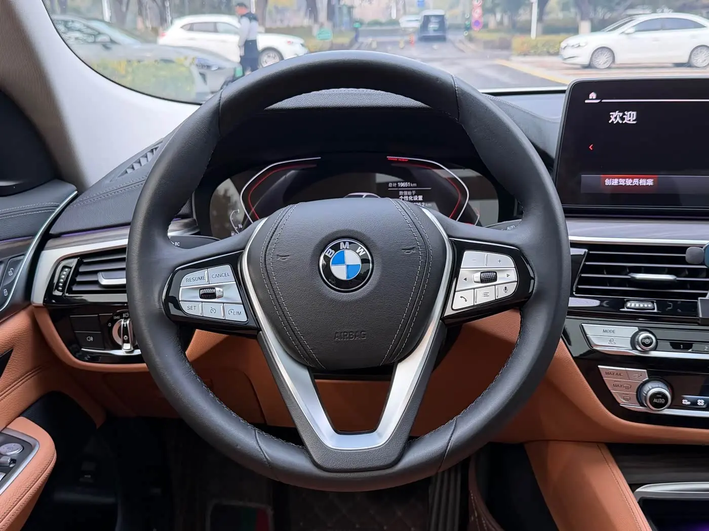 BMW 6 Series GT 2024 — Photo 8/20
