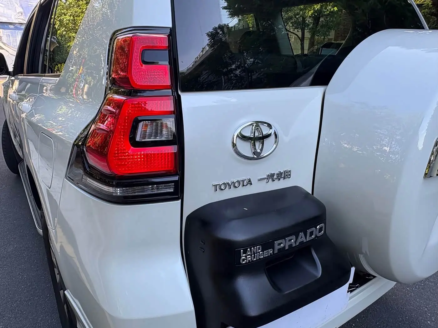 Toyota Prado 2020 — Фото 19/20