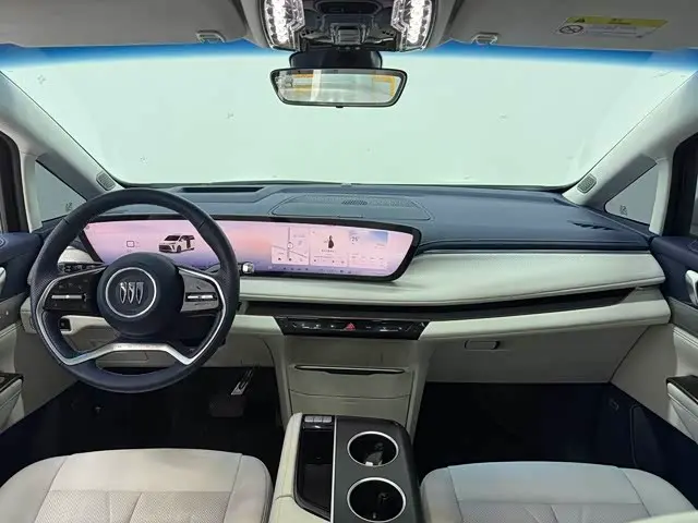 Buick GL8 New Energy 2025 — Photo 4/12