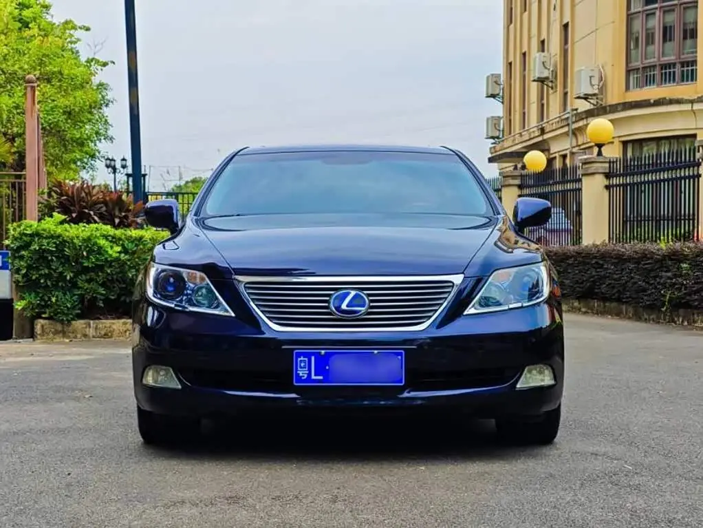 Lexus LS 2007 — Фото 4/15