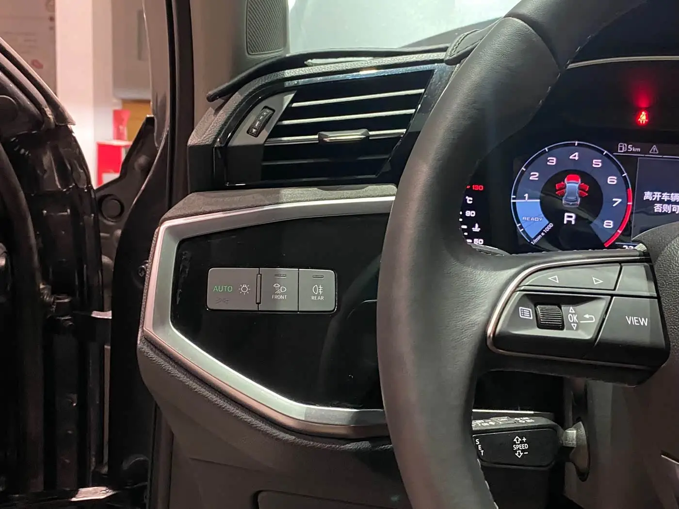 Audi Q3 2022 — Photo 11/20