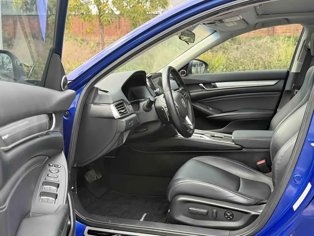 Honda Accord 2019 — Şəkil 9/11