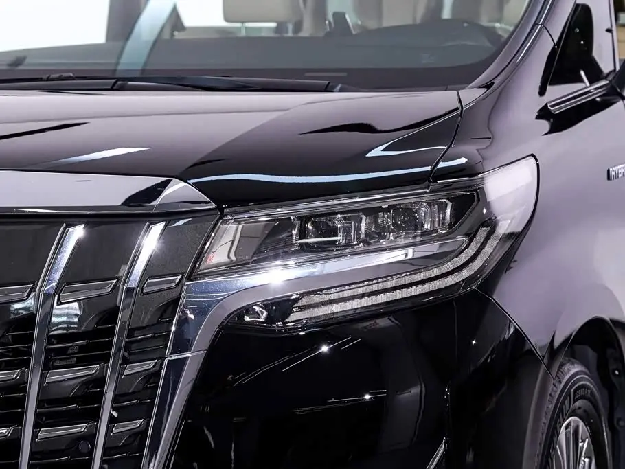 Toyota Alphard 2020 — Photo 9/20