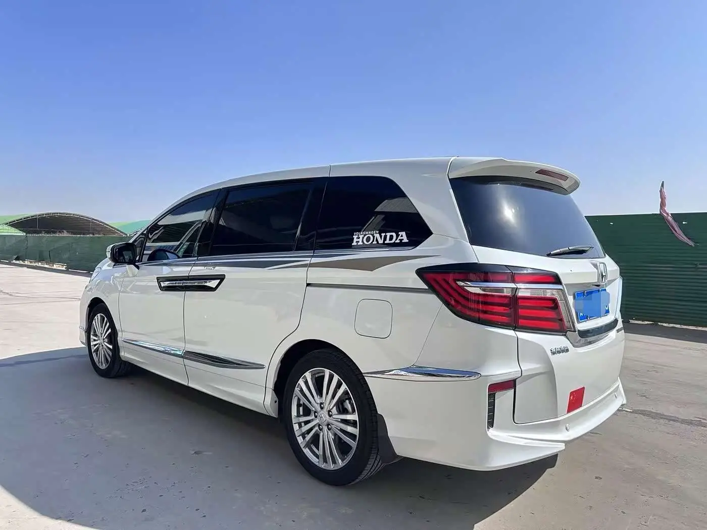 Honda Elysion 2020 — Photo 4/9