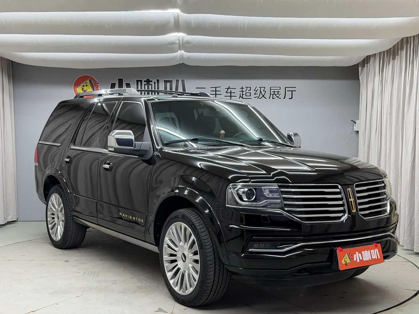 Lincoln Navigator 2017 — Фото 3/20