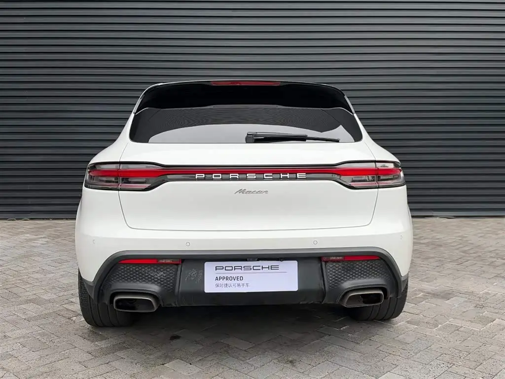 Porsche Macan 2022 — Фото 6/15