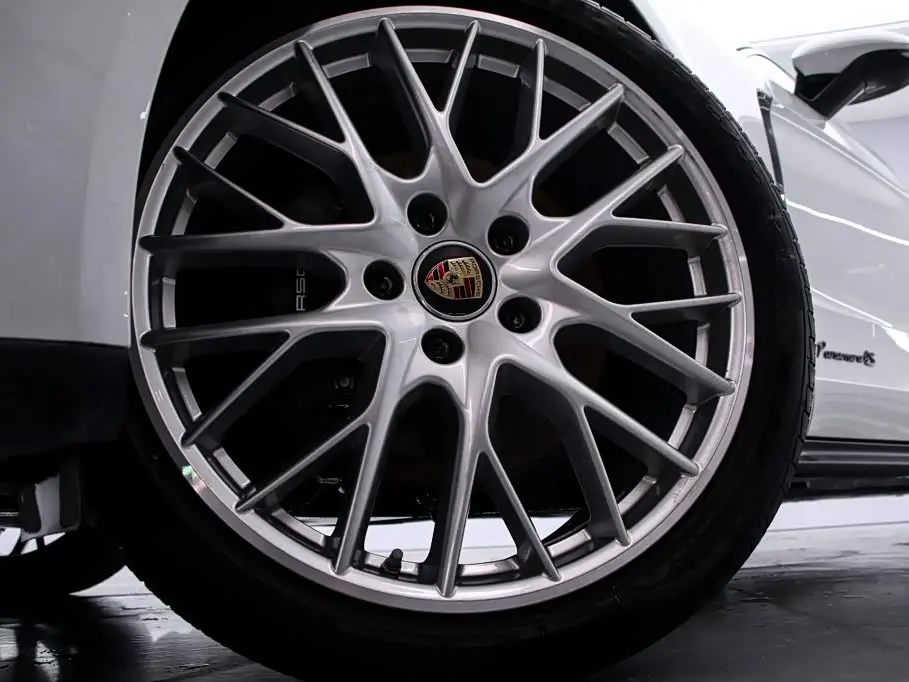 Porsche Panamera 2021 — Photo 20/20