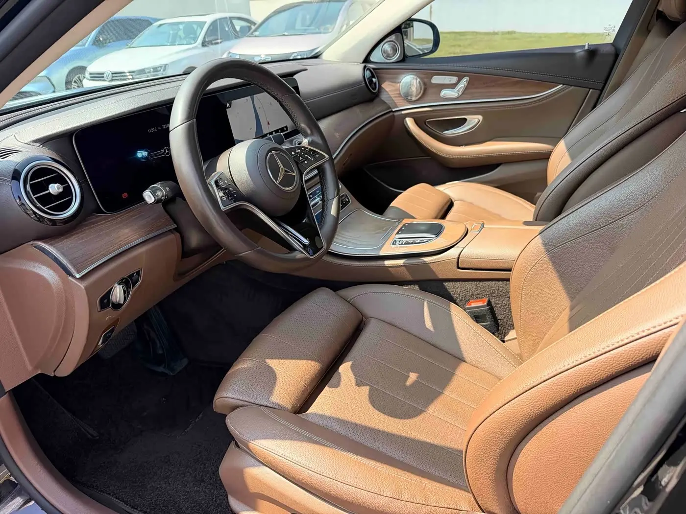 Mercedes-Benz E-Class 2022 — Фото 4/9