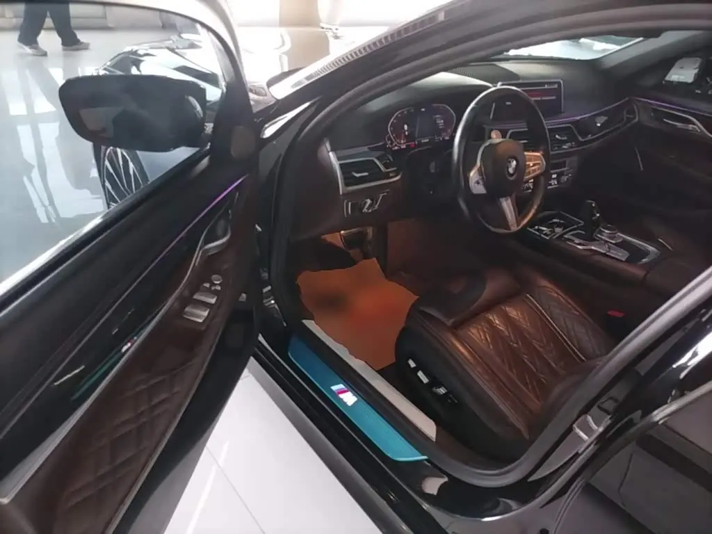 BMW 7 Series 2020 — Şəkil 16/20