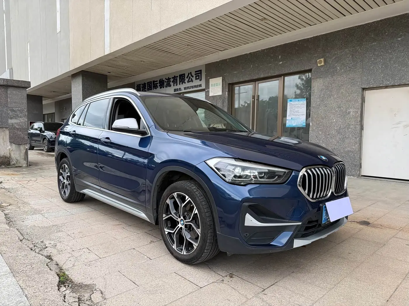 BMW X1 2021 — Фото 3/13