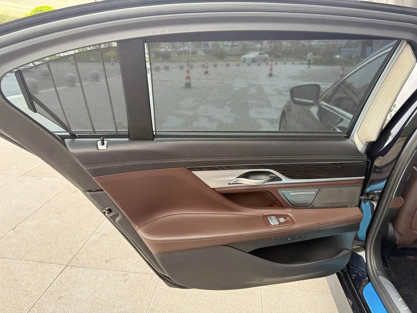 BMW 7 Series 2020 — Photo 10/20