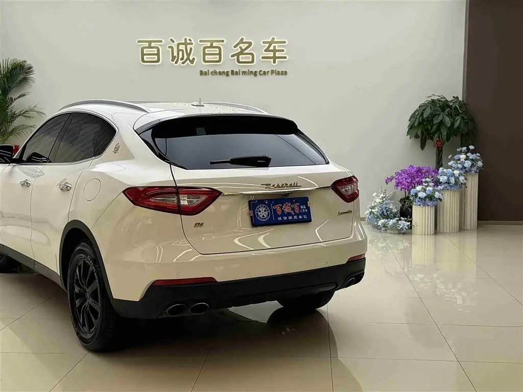 Maserati Levante 2019 — Photo 8/17