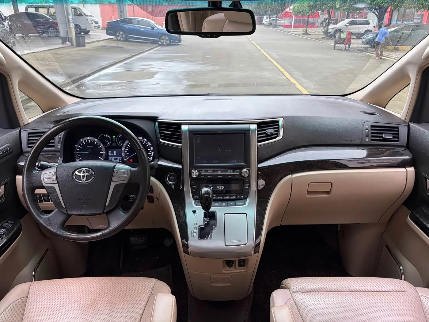 Toyota Alphard 2013 — Şəkil 5/19