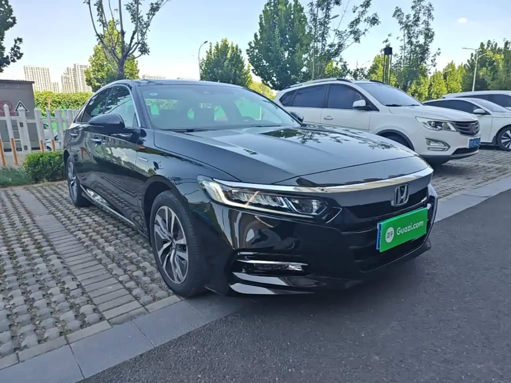 Honda Accord 2020 — Фото 4/20