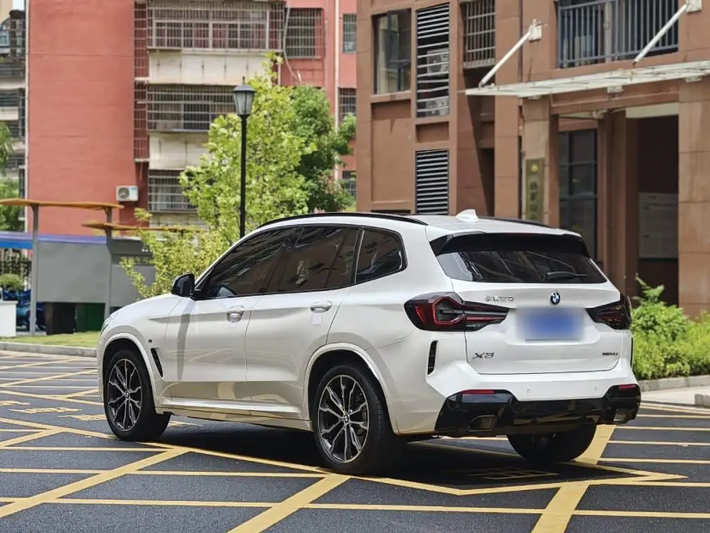 BMW X3 2021 — Photo 6/14