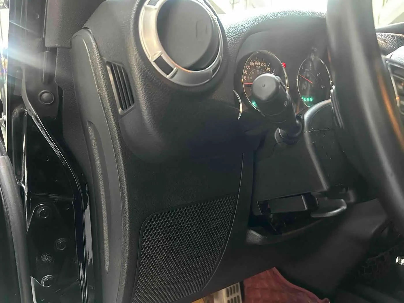 Jeep Wrangler 2015 — Фото 19/20