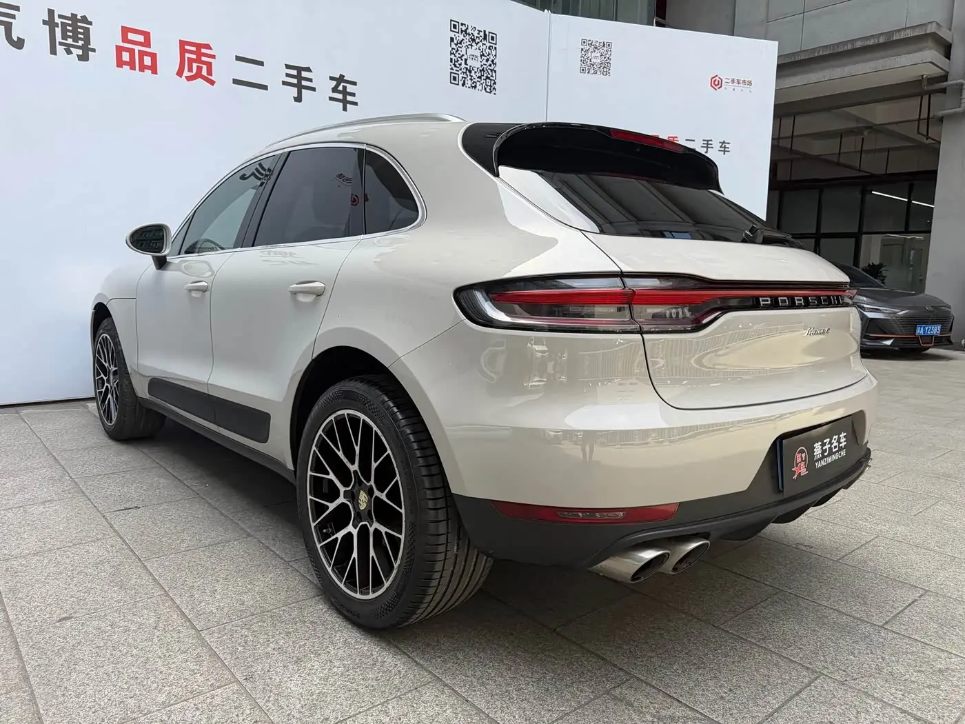Porsche Macan 2020 — Photo 17/17