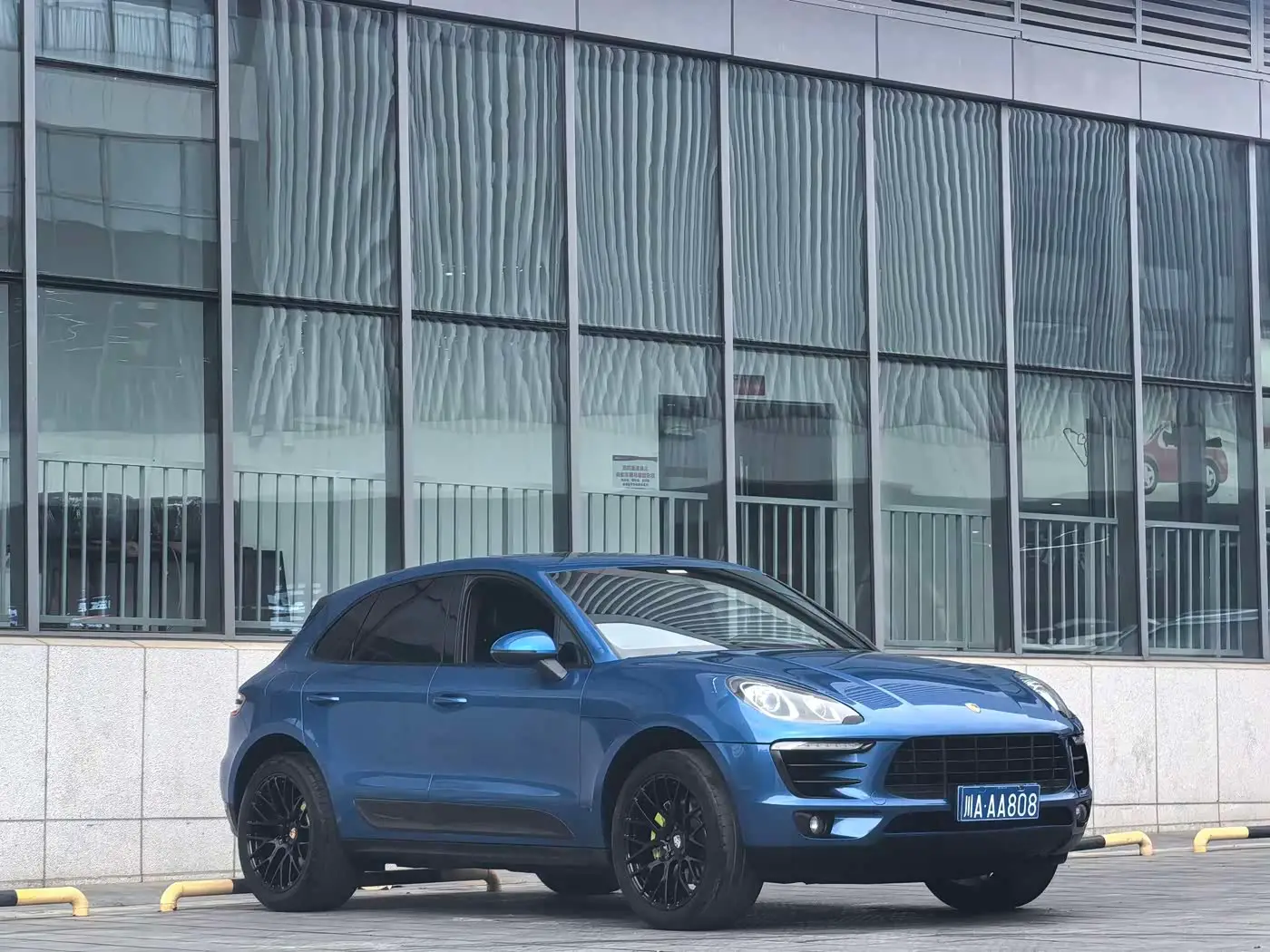 Porsche Macan, 2016