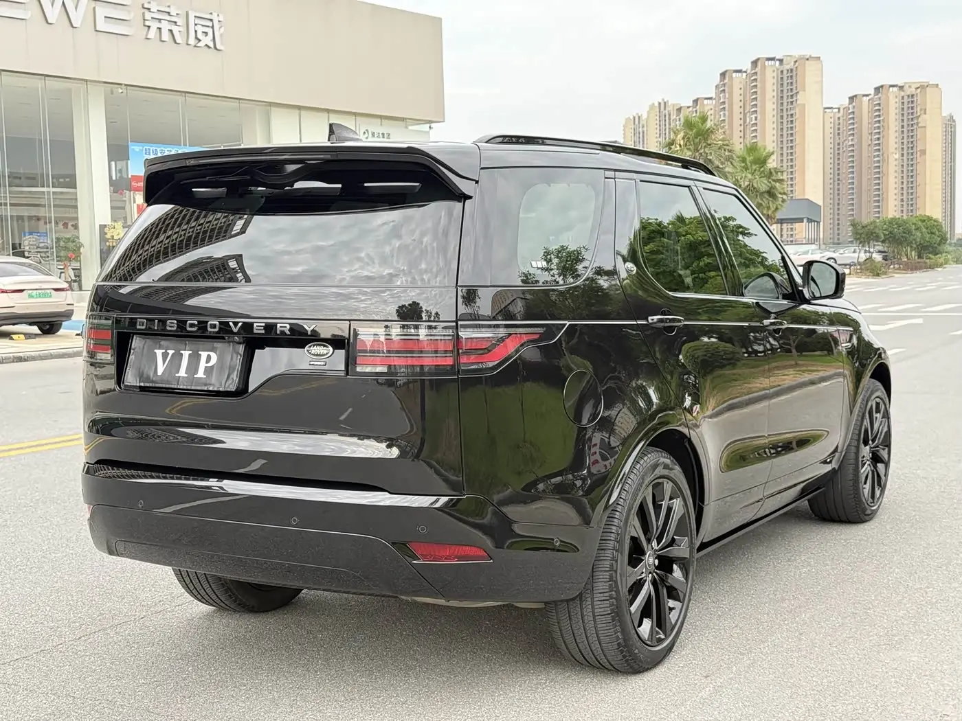 Land Rover Discovery 2022 — Şəkil 5/17