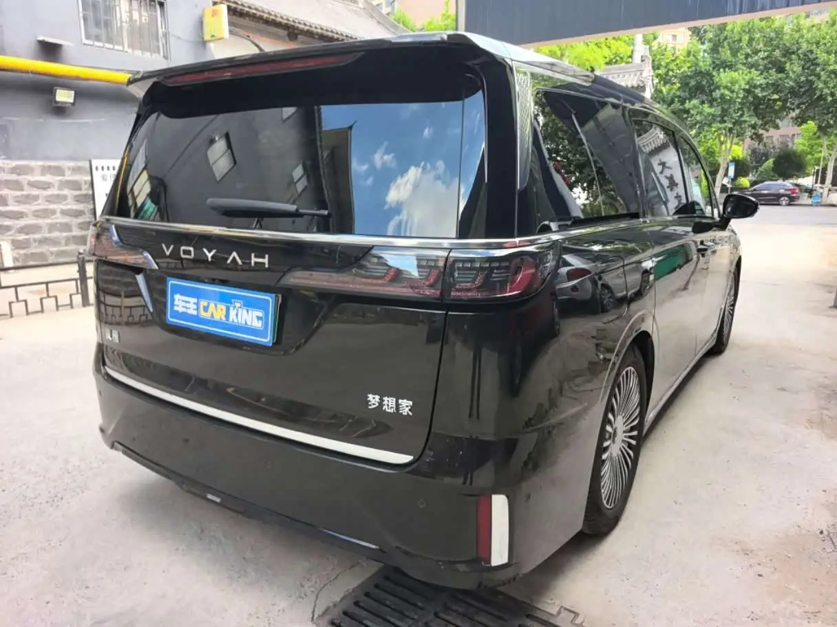 Voyah Auto Voyah Dreamer 2024 — Photo 7/12