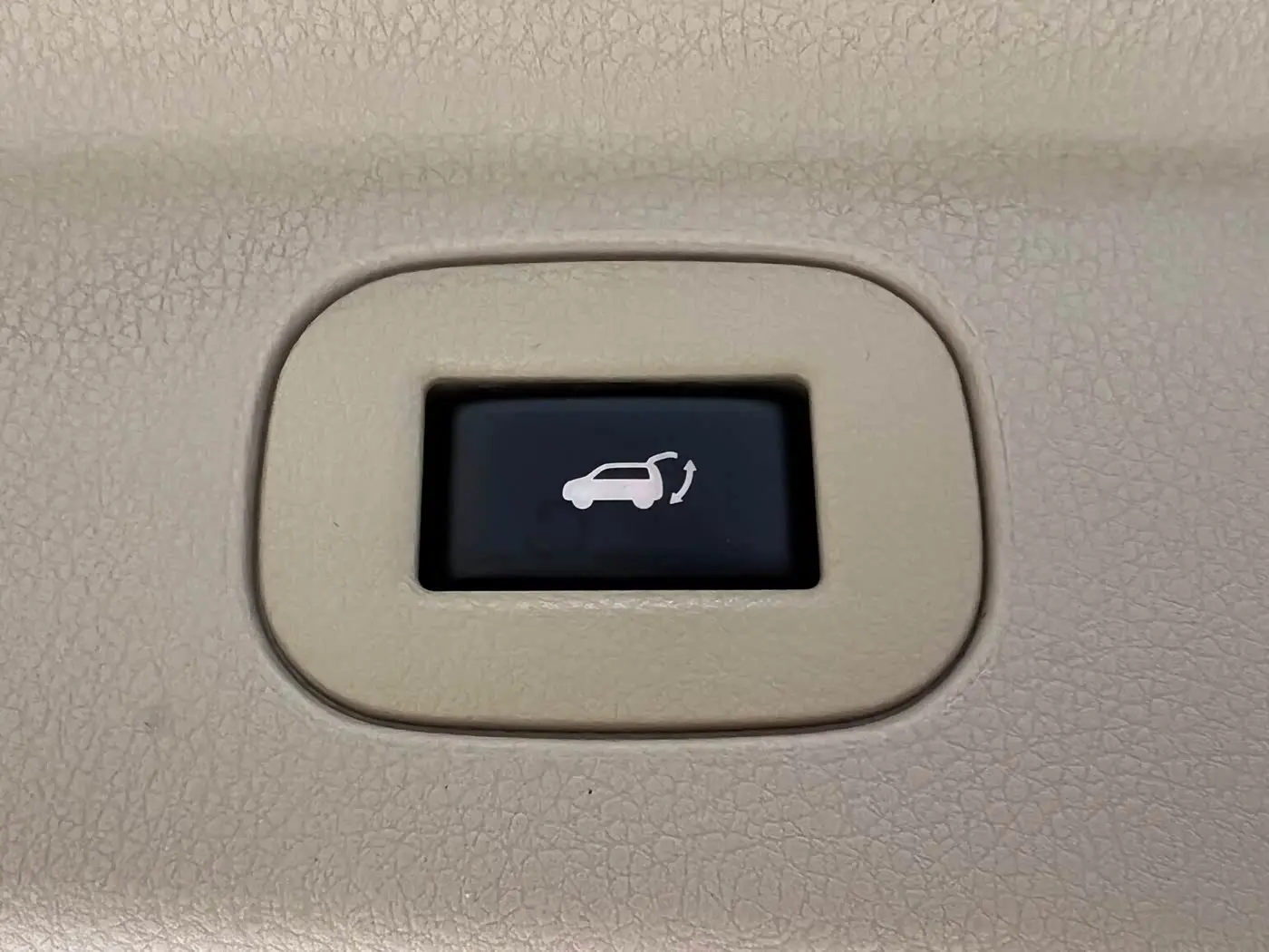 Nissan Quest 2016 — Şəkil 12/20