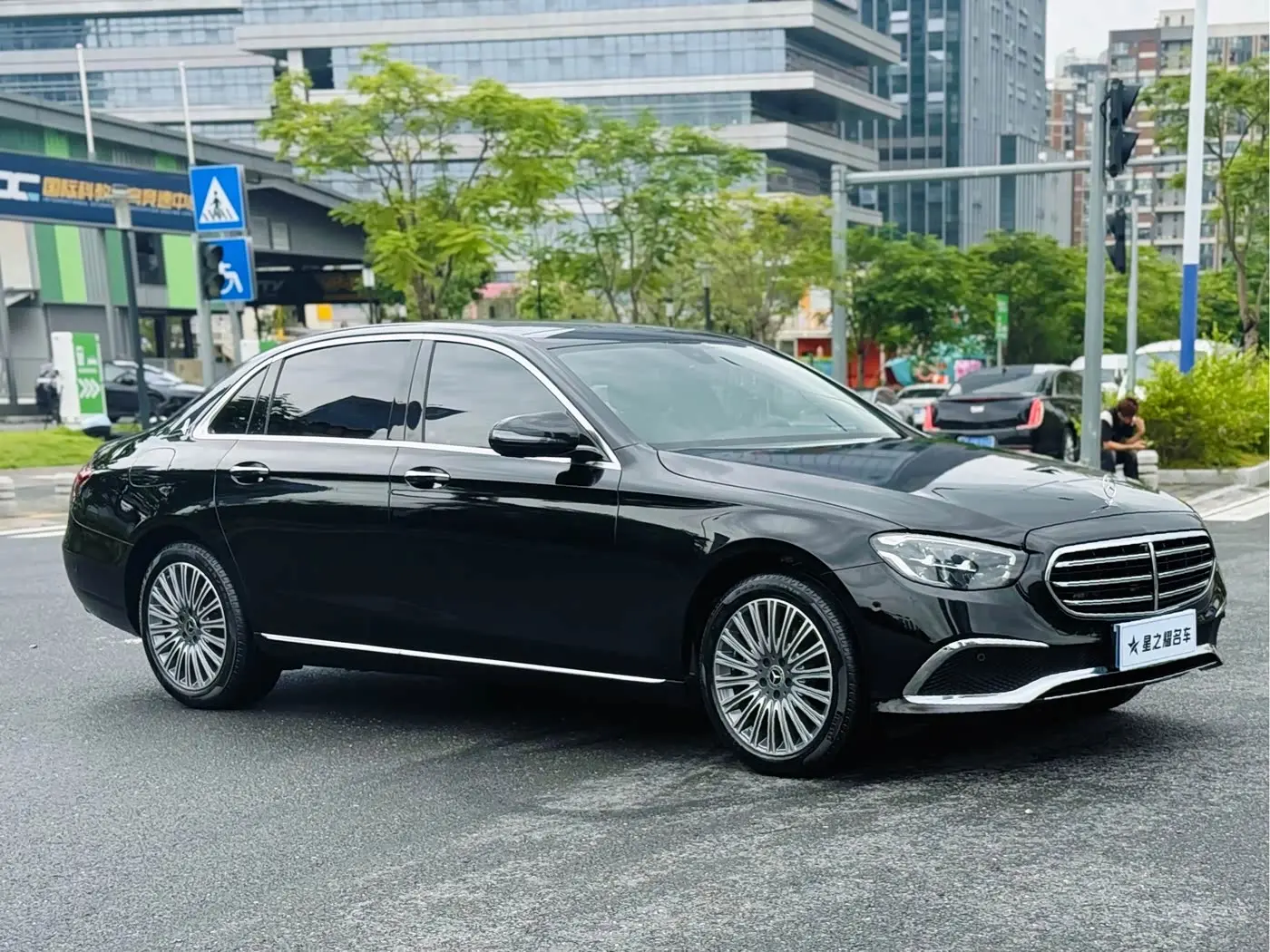 Mercedes-Benz E-Class 2023 — Şəkil 2/20