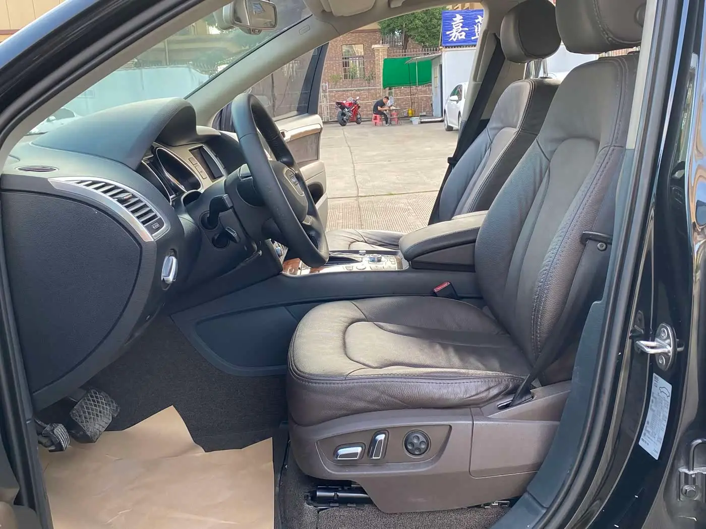 Audi Q7 2015 — Şəkil 4/13