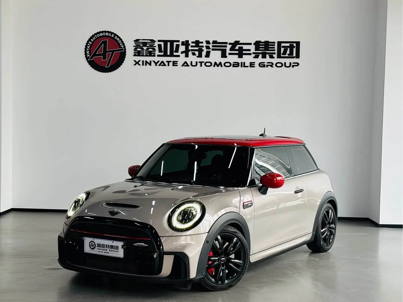 MINI JCW 2022 — Photo 1/20