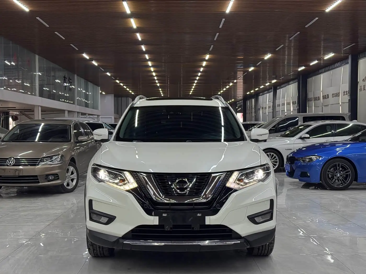 Nissan X-Trail 2020 — Photo 2/16
