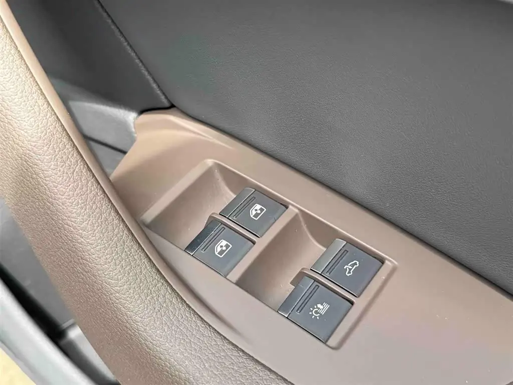 Audi A7L 2023 — Photo 13/18