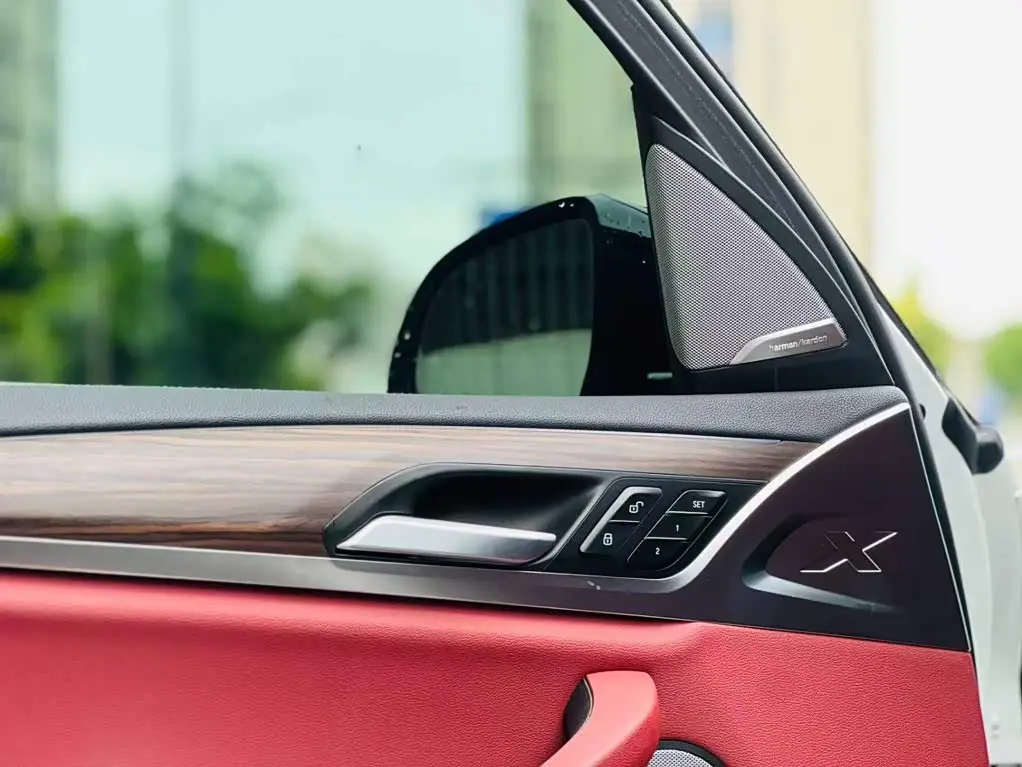 BMW X3 2023 — Photo 9/18