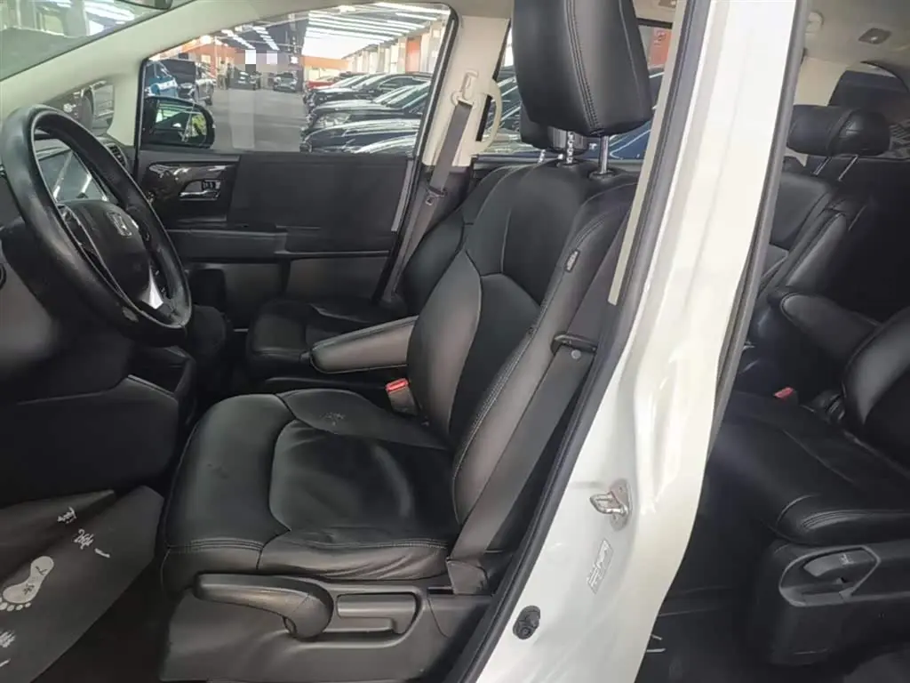 Honda Odyssey 2020 — Şəkil 15/20