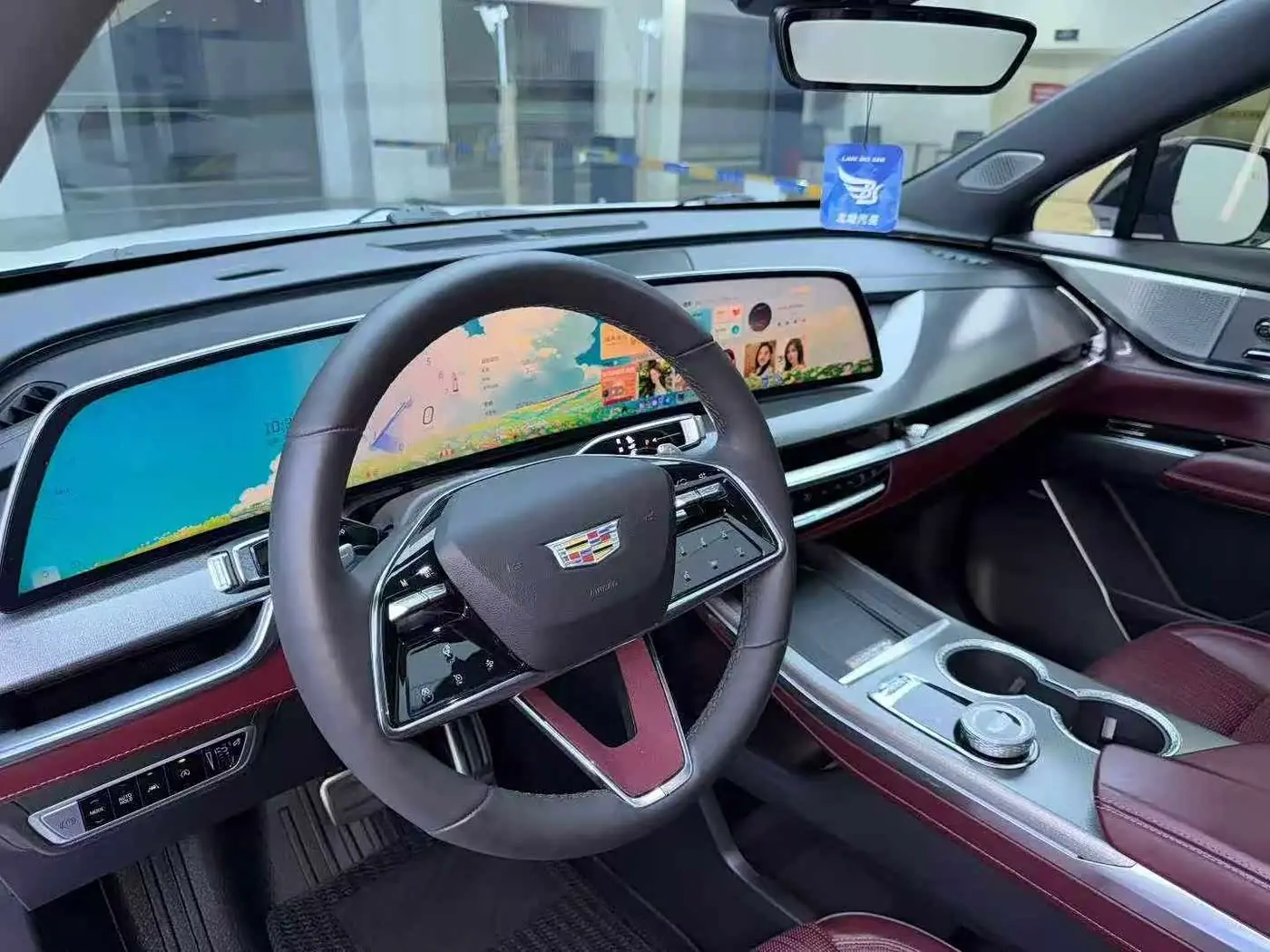 Cadillac XT5 2024 — Photo 7/9
