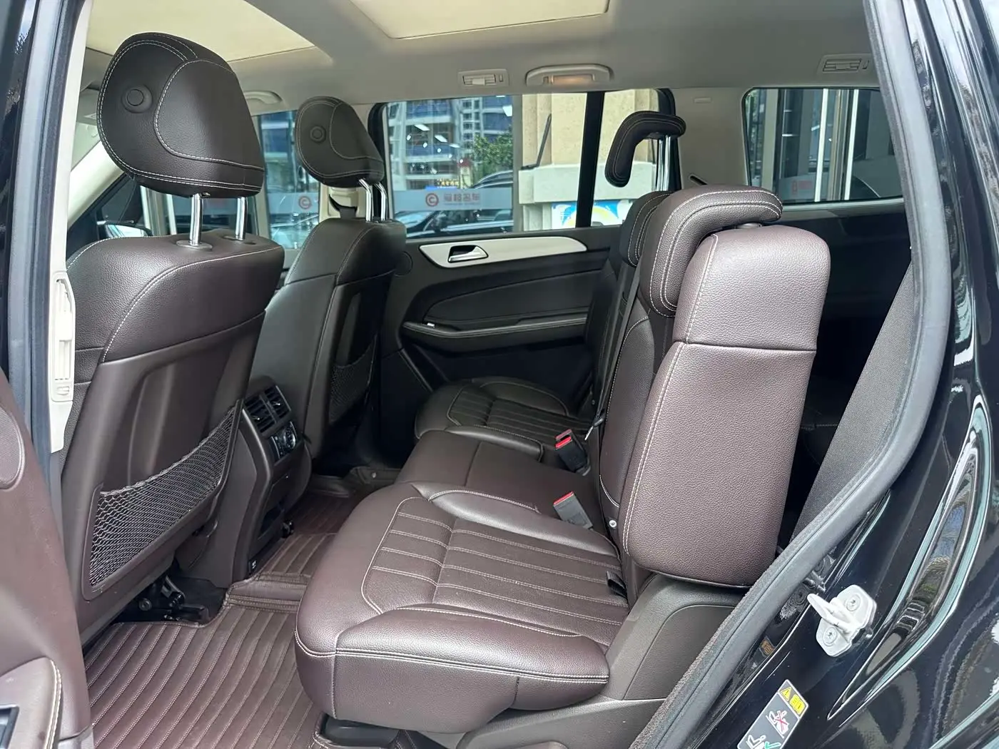 Mercedes-Benz GLS 2018 — Фото 16/16