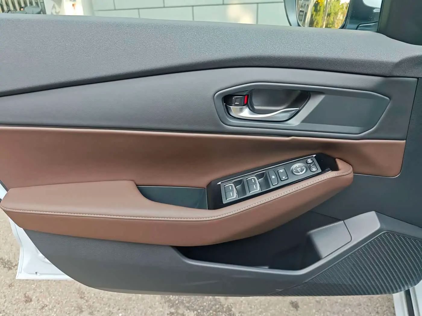 Honda Inspire Hybrid 2025 — Фото 15/20