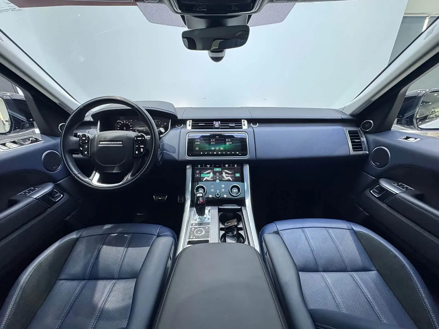 Land Rover Range Rover Sport 2022 — Фото 15/16