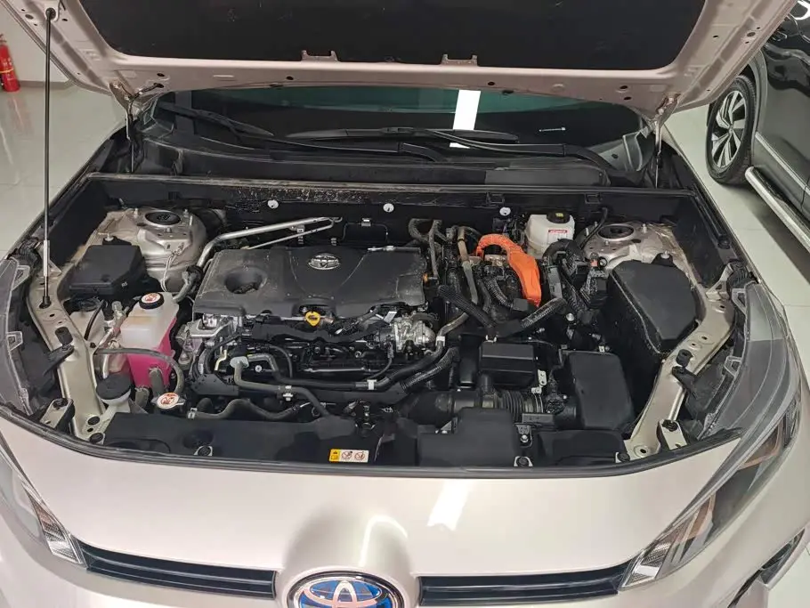 Toyota Wildlander 2024 — Şəkil 10/16