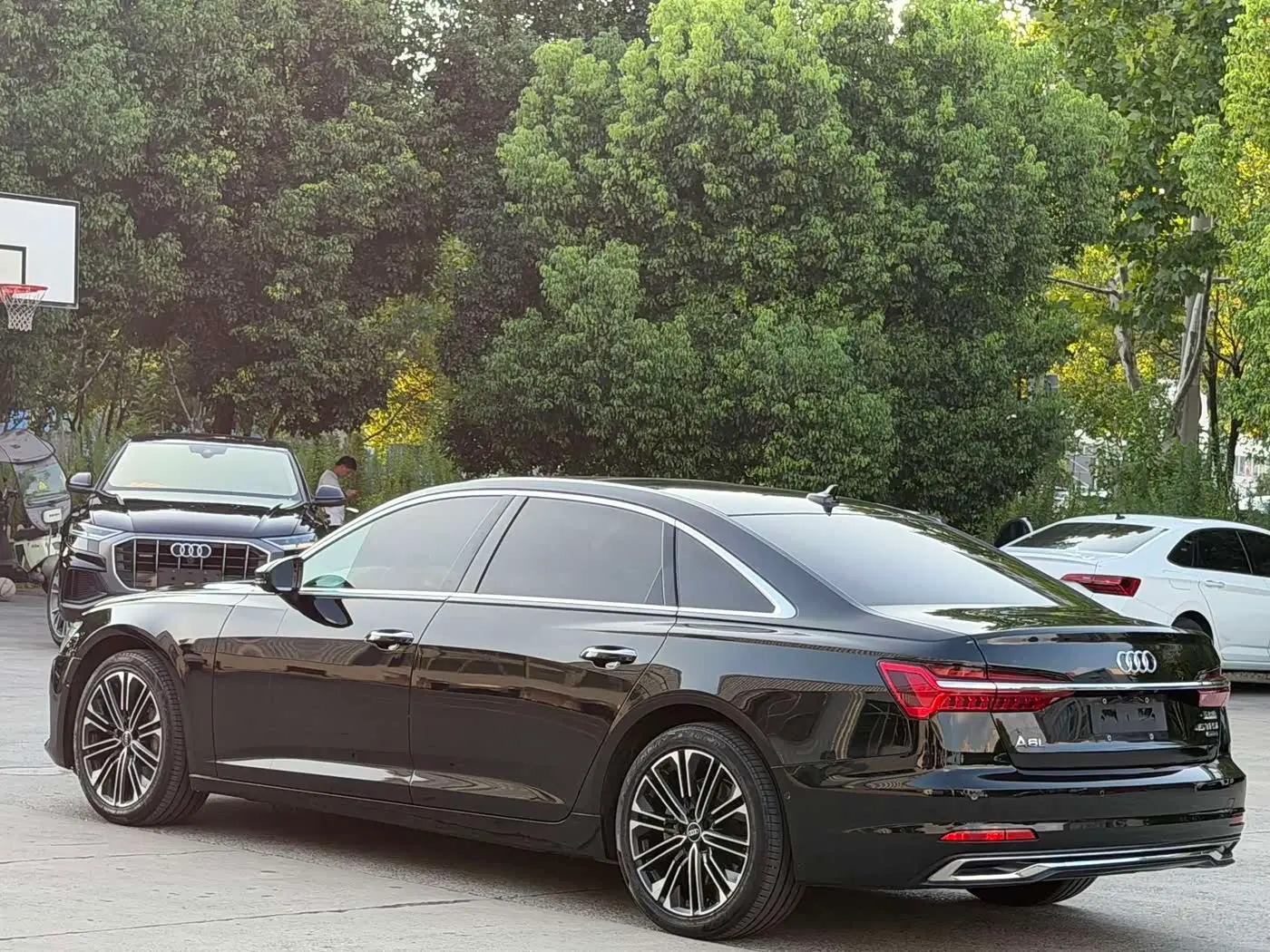 Audi A6L 2022 — Photo 7/9