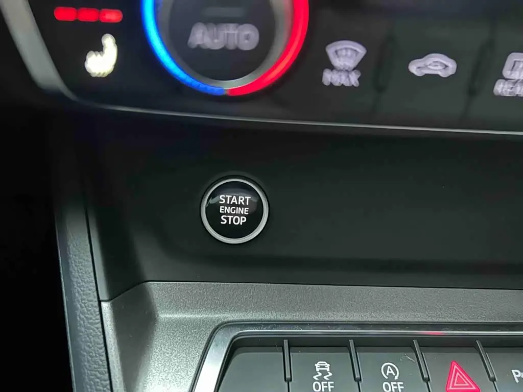 Audi Q3 2022 — Photo 10/20